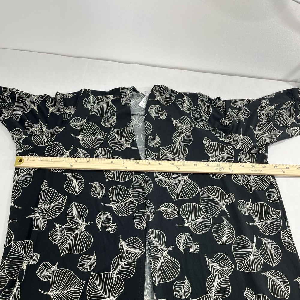 ✨ Carolyn Strauss Top Size Large Never Worn Flowy Casual Chic ✨ - Picture 7 of 8